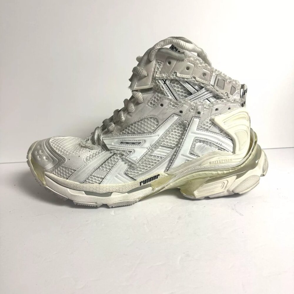 Balenciaga high top runner White